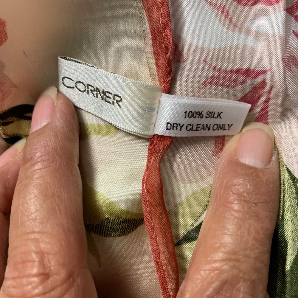 Scarf - Picture 6 of 7